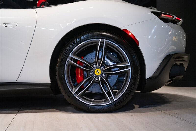 2025 Ferrari Roma Spider