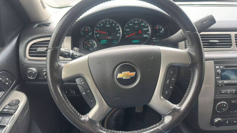 2011 Chevrolet Avalanche LT
