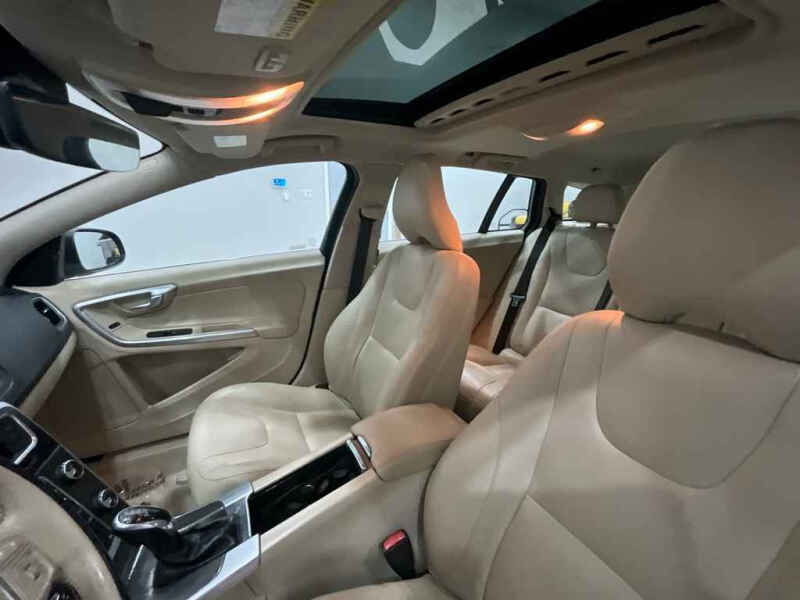 2015 Volvo V60 T5 Premier