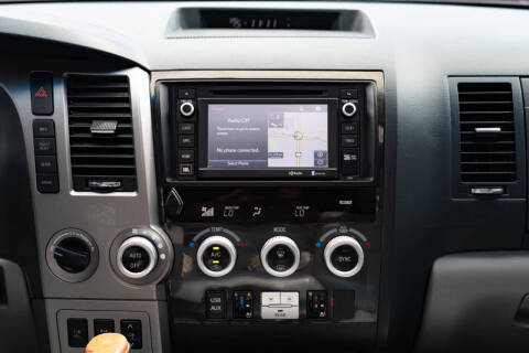 2014 Toyota Sequoia Platinum