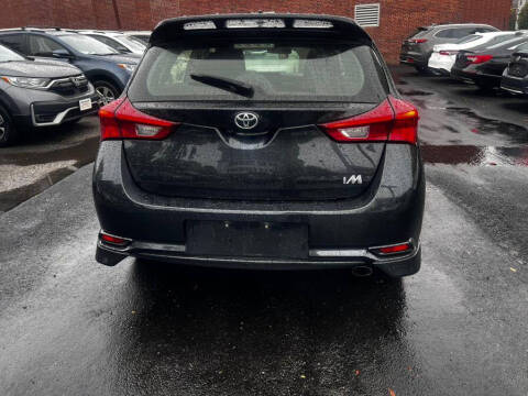 2017 Toyota Corolla iM