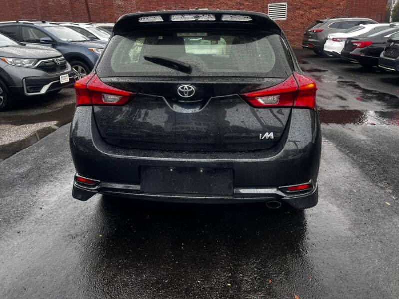 2017 Toyota Corolla iM