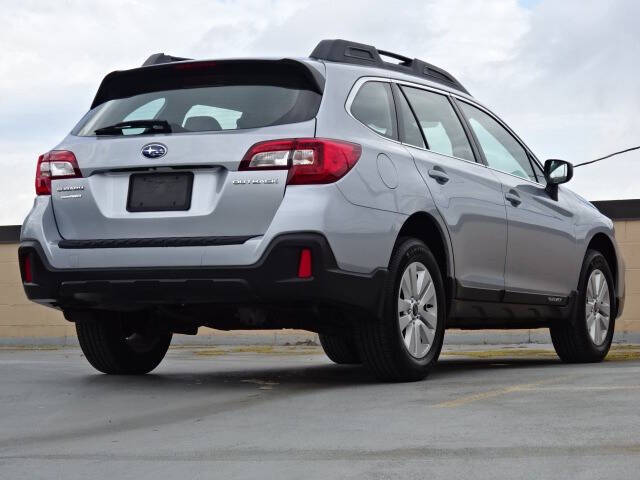 2018 Subaru Outback 2.5i Premium