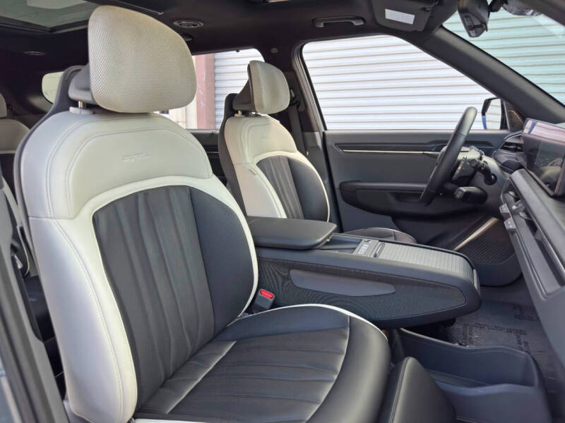 2024 Kia EV9 GT-Line