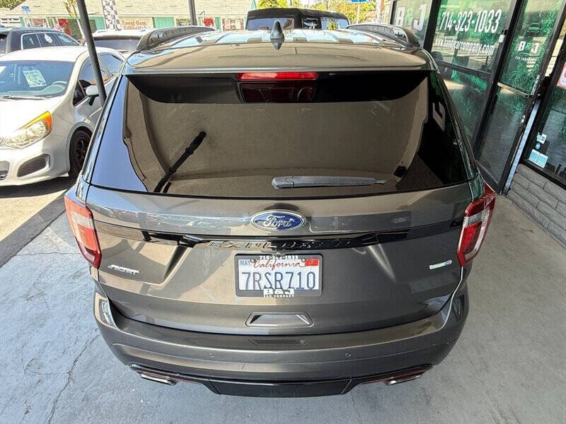 2016 Ford Explorer Sport