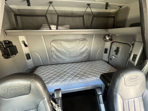 2016 Peterbilt 579