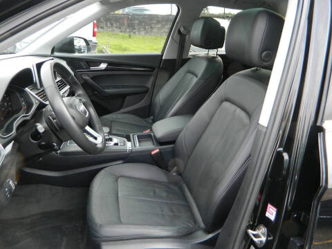 2018 Audi Q5 2.0T quattro Premium Plus