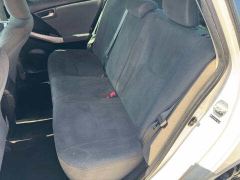 2012 Toyota Prius Two