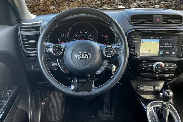 2015 Kia Soul +
