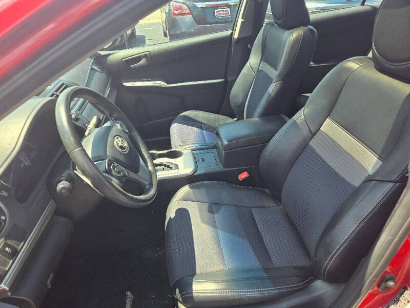 2012 Toyota Camry SE