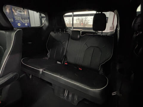 2022 Chrysler Pacifica Hybrid Limited