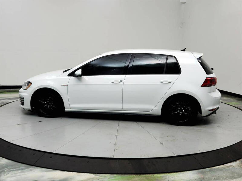 2017 Volkswagen Golf GTI S