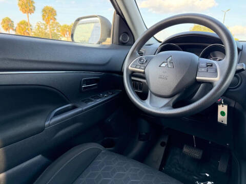 2023 Mitsubishi Outlander Sport