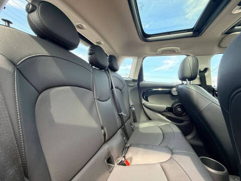 2019 MINI Hardtop 4 Door Cooper