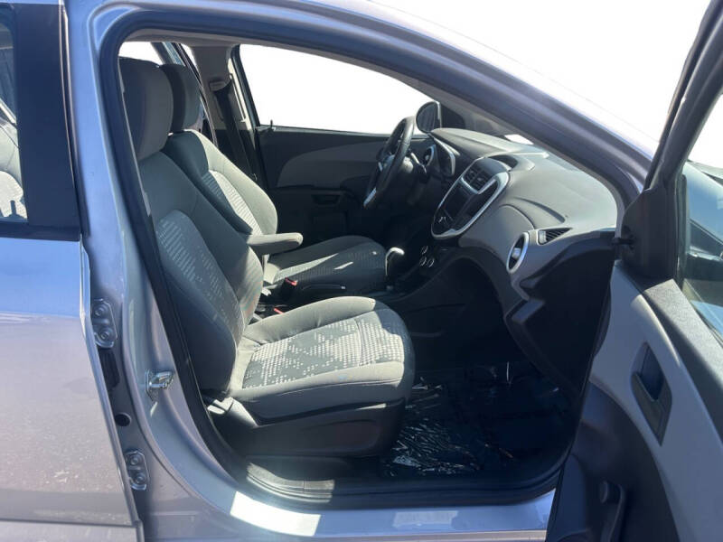 2020 Chevrolet Sonic LT