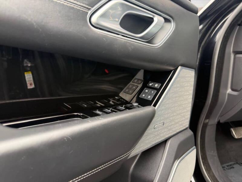 2018 Land Rover Range Rover Velar P250 R-Dynamic HSE