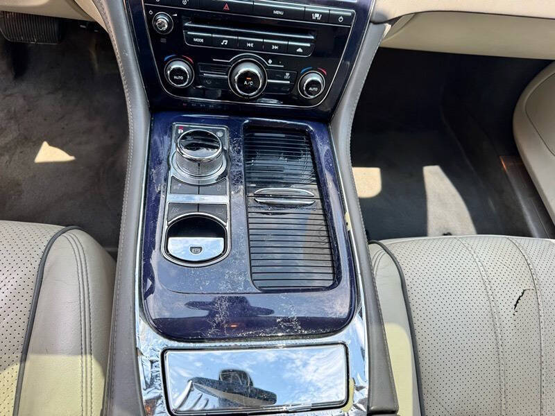 2011 Jaguar XJL