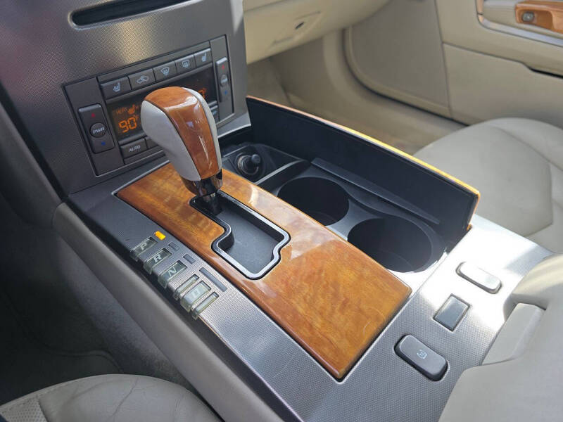 2004 Cadillac XLR