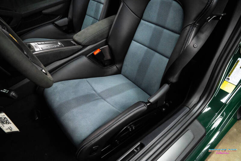 2025 Porsche 718 Boxster Spyder RS