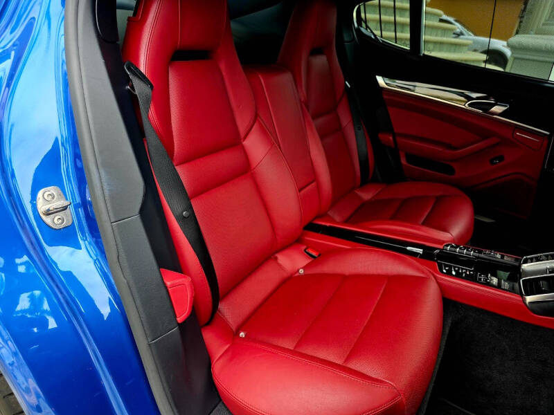 2015 Porsche Panamera S E-Hybrid