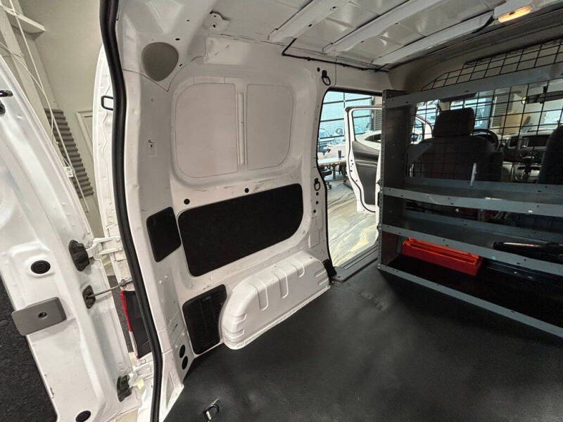 2021 Nissan NV200 SV