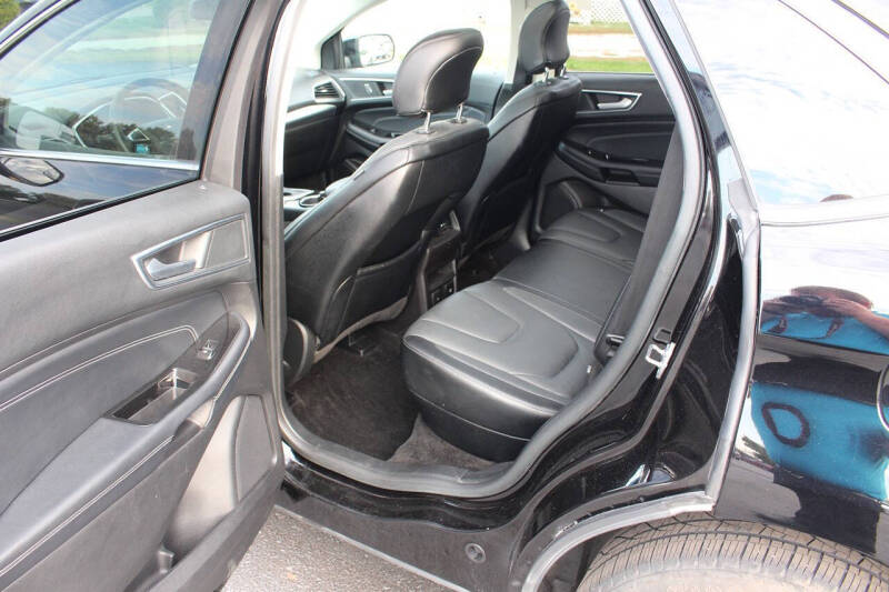 2018 Ford Edge Titanium