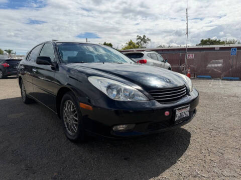 2004 Lexus ES 330