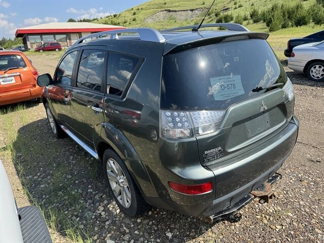 2009 Mitsubishi Outlander SE