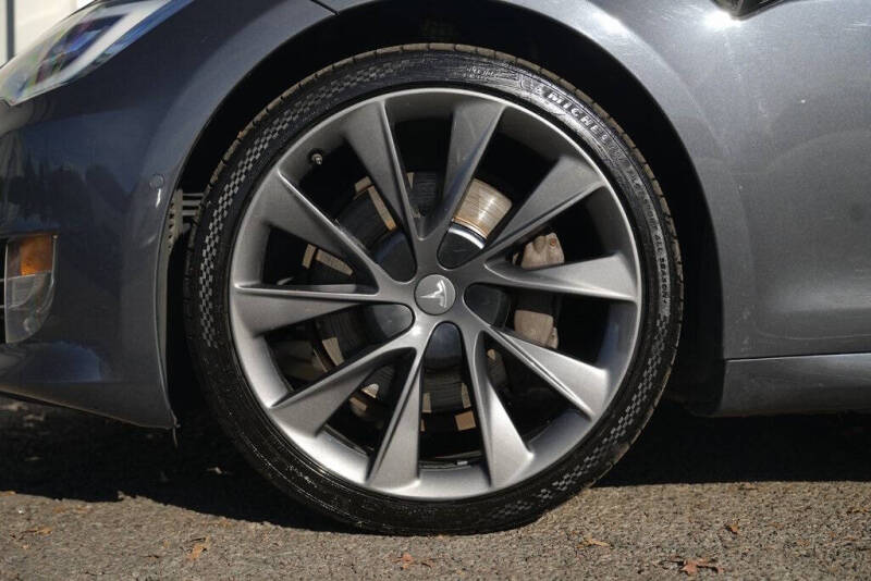 2021 Tesla Model S Long Range Plus