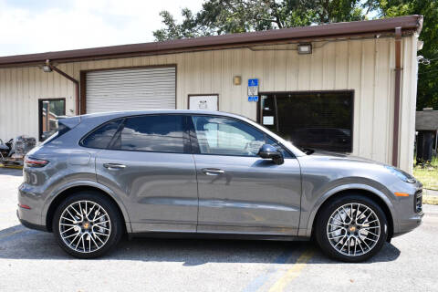 2020 Porsche Cayenne Turbo