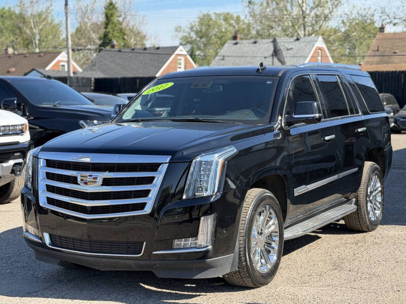 2017 Cadillac Escalade Standard
