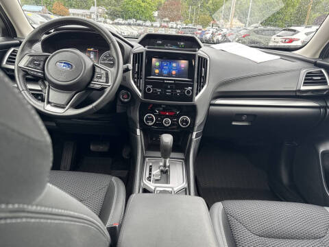 2024 Subaru Forester Premium