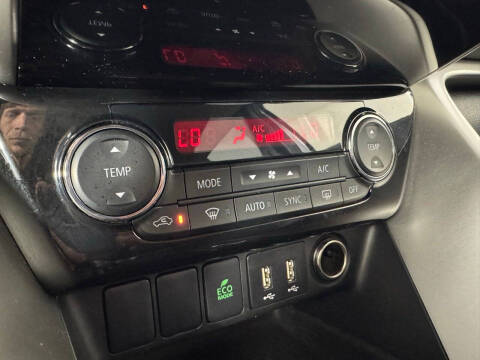 2025 Mitsubishi Eclipse Cross SE