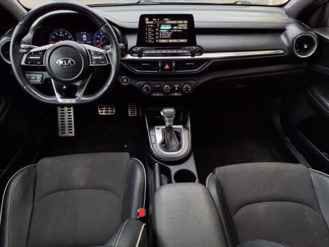 2021 Kia Forte GT Line