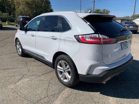 2020 Ford Edge
