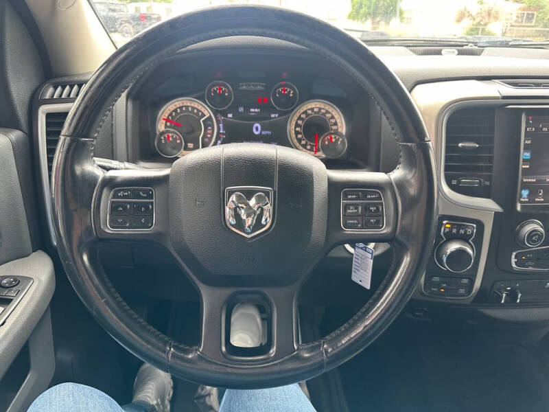 2015 RAM 1500 SLT