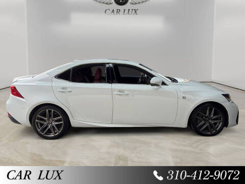 2018 Lexus IS 300