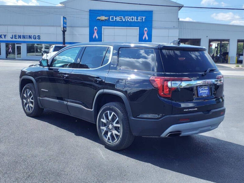 2023 GMC Acadia SLE