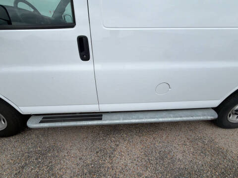 2024 Chevrolet Express 2500