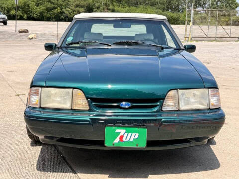 1990 Ford Mustang