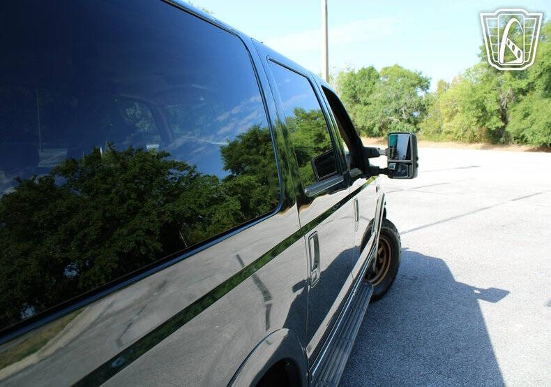 2003 Ford Excursion Limited