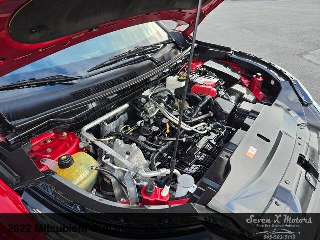 2022 Mitsubishi Outlander SE