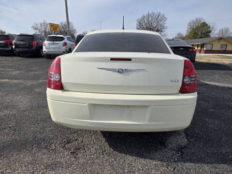 2008 Chrysler 300 LX