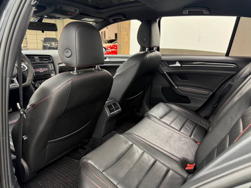 2017 Volkswagen Golf GTI Autobahn