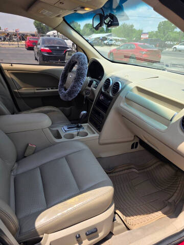 2005 Ford Freestyle SEL