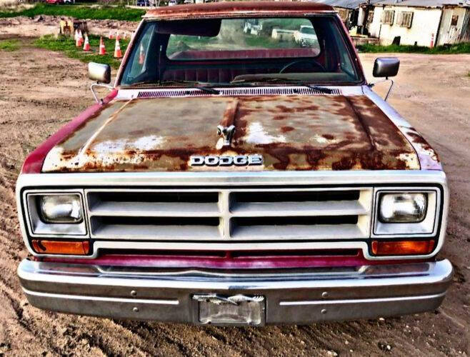 1988 Dodge D100 Pickup
