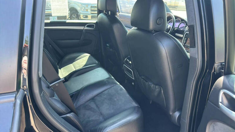 2009 Porsche Cayenne GTS Tiptronic