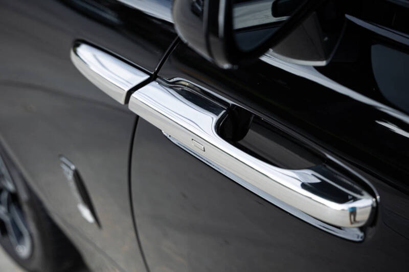 2019 Rolls-Royce Black Badge Dawn