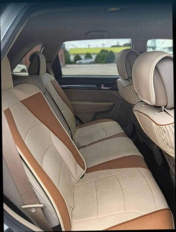 2011 Kia Sorento LX