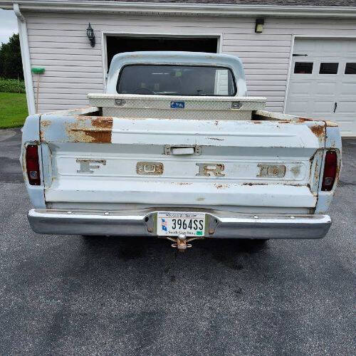 1967 Ford F-100